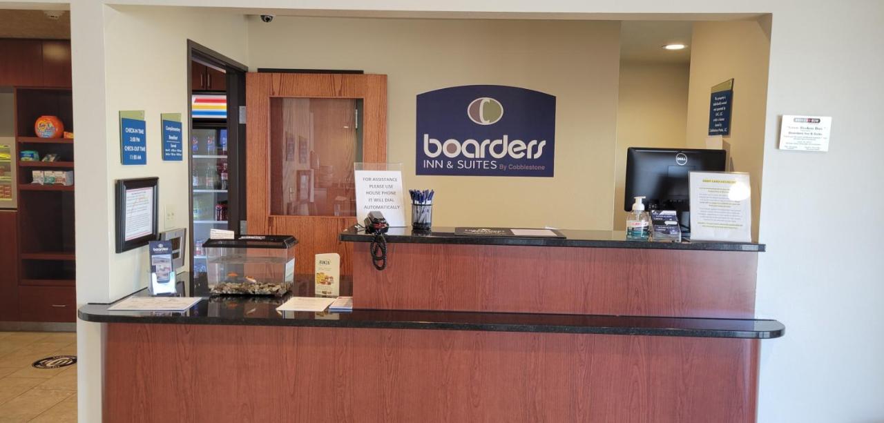 Boarders Inn & Suites By Cobblestone Hotels - Broken Bow Extérieur photo